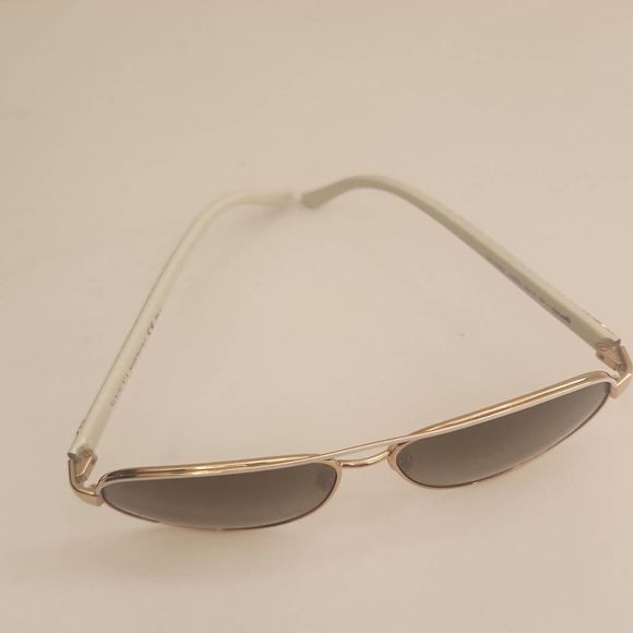 Gucci Aviator Gold/Wht Sunglasses, NWOT - Picture 2 of 8